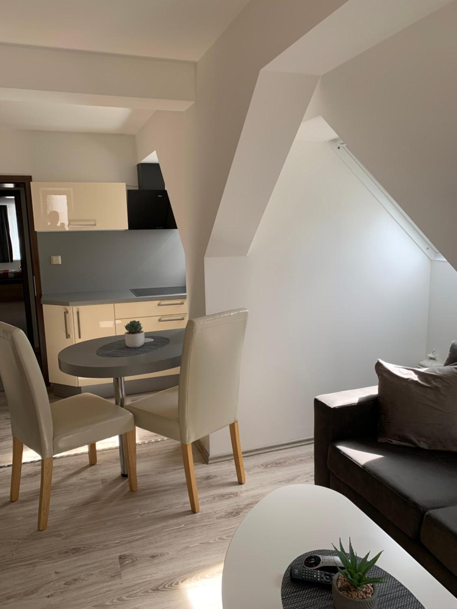 Apartmanovy Byt 2 Tremosna Exteriér fotografie